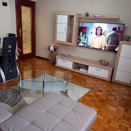 Apartament Apartamento Araceli Proximo A Clinica Oftalmologica Fdez Vega Oviedo Zewnętrze zdjęcie