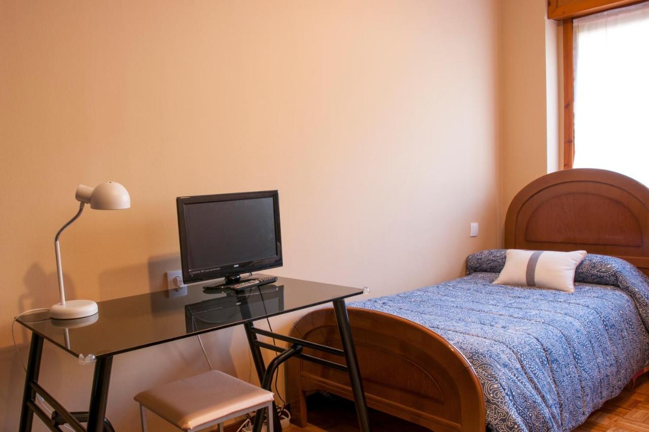 Apartament Apartamento Araceli Proximo A Clinica Oftalmologica Fdez Vega Oviedo Zewnętrze zdjęcie